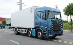 Foton Auman 5 480 hp 6X2 7.8 m - фото 3