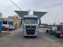 Sinotruk Sitrak G7 330 hp 4X2 9.8 m - фото 2