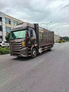 FAW Jiefang J6G 280 hp 4X2 6.75 m - фото 1