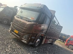 FAW Jiefang JH6 320 hp 4X2 6.75 m - фото 1