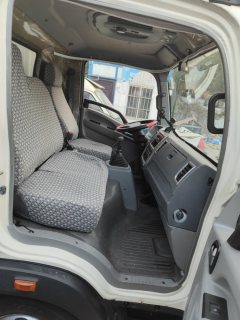 SINOTRUK HOWO Light Duty Truck Commander 140 hp 4X2 4.15 m - фото 5
