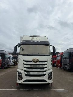 FAW Jiefang J6L - фото 2