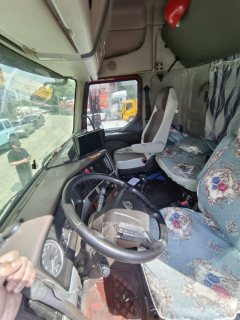 Dongfeng Liuzhou Chenglong H5 240 hp 4X2 9.7 m - фото 4
