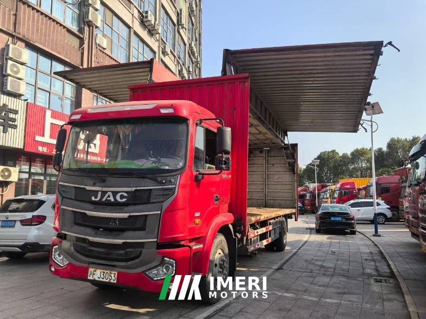 2021 JAC Gallop Gelfa A5 220 hp 4X2 7.77 m