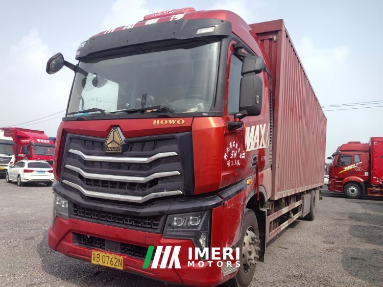 2025 Sinotruk HOWO Max 290 hp 4X2 9.6 m
