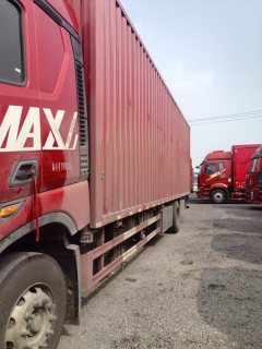 Sinotruk HOWO Max 290 hp 4X2 9.6 m - фото 4