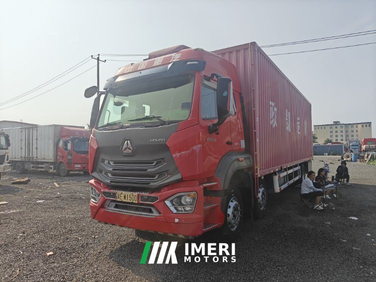 Sinotruk HOWO TS5 280 hp 6X2 9.73 m - грузовик из Китая