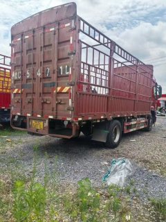 Dongfeng Liuzhou Chenglong H5 270 hp 4X2 6.8 m - фото 4