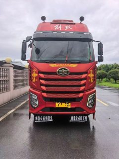 FAW Jiefang J6G 280 hp 4X2 6.75 m - фото 5
