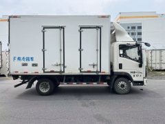 SINOTRUK HOWO Light Duty Truck Hanjiang 170 hp 4X2 4.15 m - фото 7