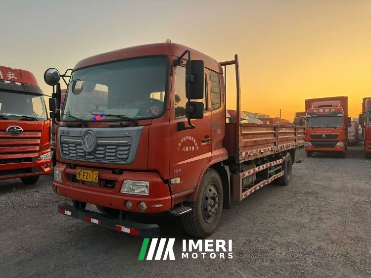 Dongfeng Tianjin VR 180 hp 4X2 6.75 m - грузовик из Китая