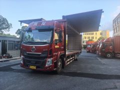 Dongfeng Liuzhou Chenglong H5 200 hp 4X2 8.3 m - фото 1