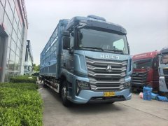 Sinotruk HOWO TS7 330 hp 4X2 6.75 m - фото 3