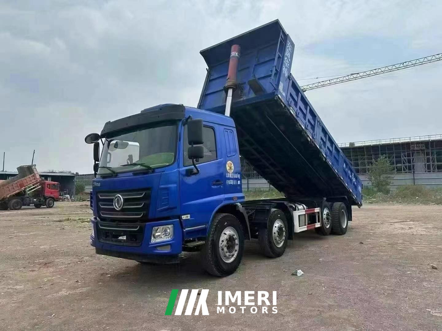 2021 Dongfeng Huashen F5 270 hp 8X2 7.2 m