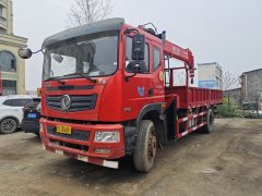 Dongfeng Huashen T5 180 hp 4X2 5.6 m - фото 1