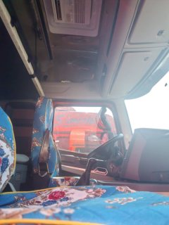 Sinotruk HOWO Max 290 hp 4X2 9.6 m - фото 6
