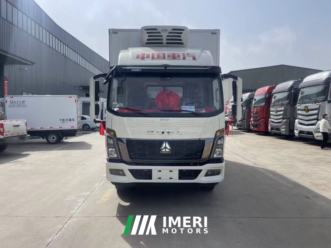 SINOTRUK HOWO Light Duty Truck Commander 170 hp 4X2 4.08 m - грузовик из Китая