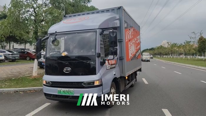 2025 BYD T5 4.03 m