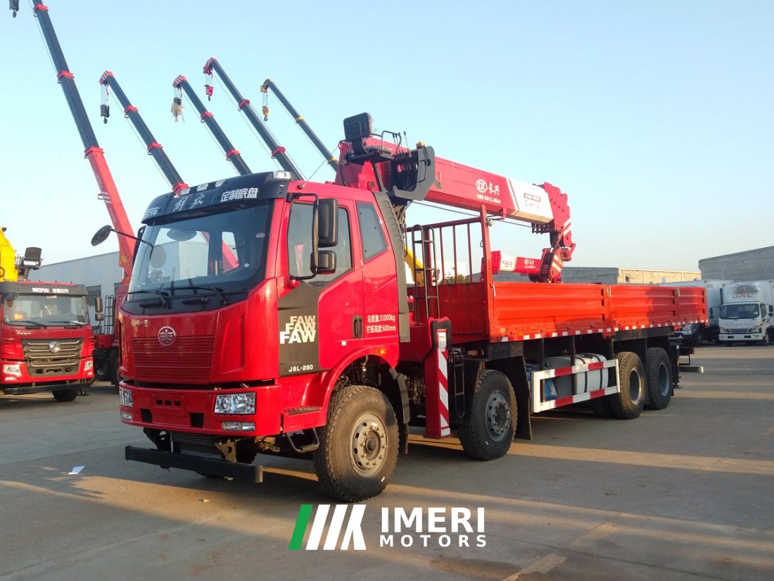 FAW Jiefang J6L 350 hp 8X4 8.4 m - грузовик из Китая