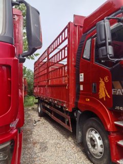 FAW Jiefang J6G 280 hp 4X2 6.75 m - фото 6