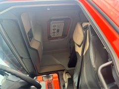 Sinotruk HOWO TH7 460 hp 6X4 - фото 4