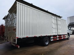 Dongfeng Liuzhou Chenglong H5 260 hp 6X2 9.7 m - фото 4