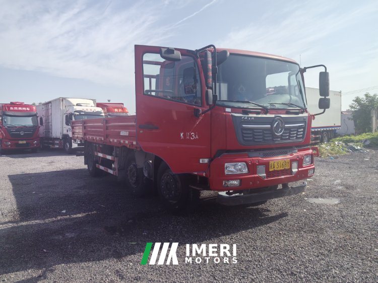 Dongfeng Tianjin KR 240 hp 6X2 6.8 m - грузовик из Китая