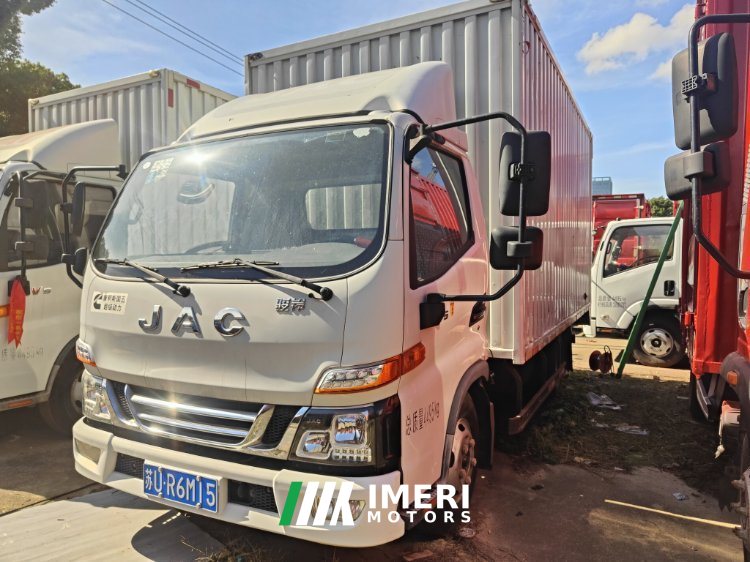 2021 JAC Junling Jianghuai V5 130 hp 4X2 4.18 m