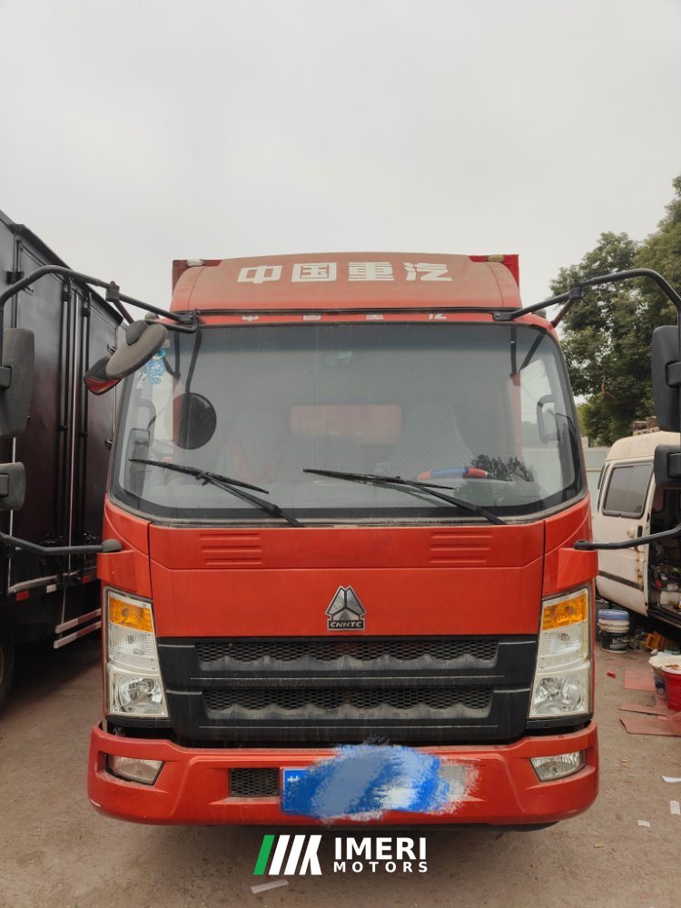 SINOTRUK HOWO Light Duty Truck Hanjiang 140 hp 4X2 4.15 m - грузовик из Китая