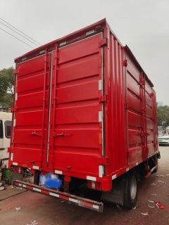 SINOTRUK HOWO Light Duty Truck Hanjiang 140 hp 4X2 4.15 m - фото 3