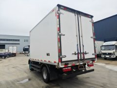 FAW Jiefang V 136 hp 4X2 4.08 m - фото 4