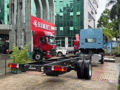 Dongfeng Liuzhou Chenglong H5 300 hp 4X2 9.7 m - фото 4