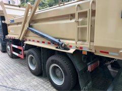 Dongfeng Liuzhou Chenglong H5 400 hp 8X4 6.8 m - фото 11