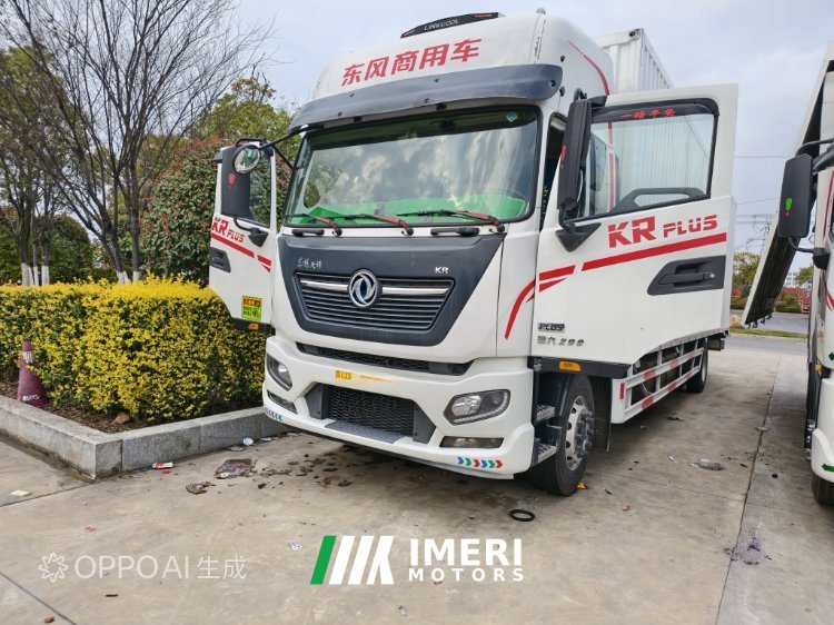 Dongfeng Tianjin KR 290 hp 4X2 9.8 m - грузовик из Китая