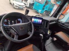 Sinotruk HOWO TX7 290 hp 4X2 9.6 m - фото 6