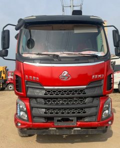 Dongfeng Liuzhou Chenglong M3 200 hp 6X2 5.8 m - фото 1