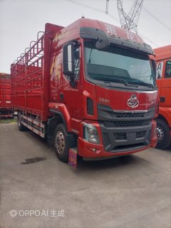 Dongfeng Liuzhou Chenglong H5 260 hp 4X2 6.8 m - фото 2