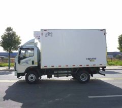 SINOTRUK HOWO Light Duty Truck Commander 180 hp 4X2 4.1 m - фото 4