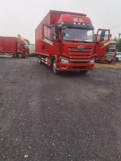FAW Jiefang J6L 240 hp 4X2 8.2 m - фото 2