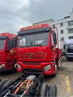 Shacman Delong L3000 240 hp 4X2 6.8 m - фото 2