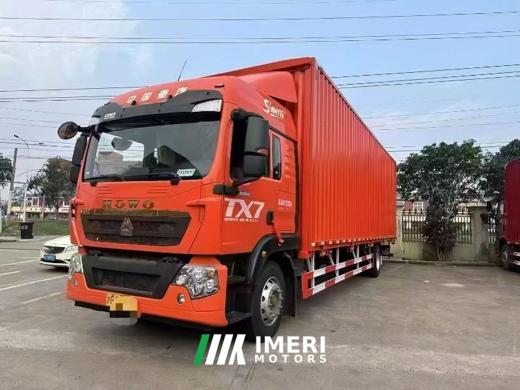 2025 Sinotruk HOWO TX7 PRO 290 hp 4X2 9.6 m