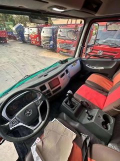 Dayun Fengchi 240 hp 6X2 7.5 m - фото 6