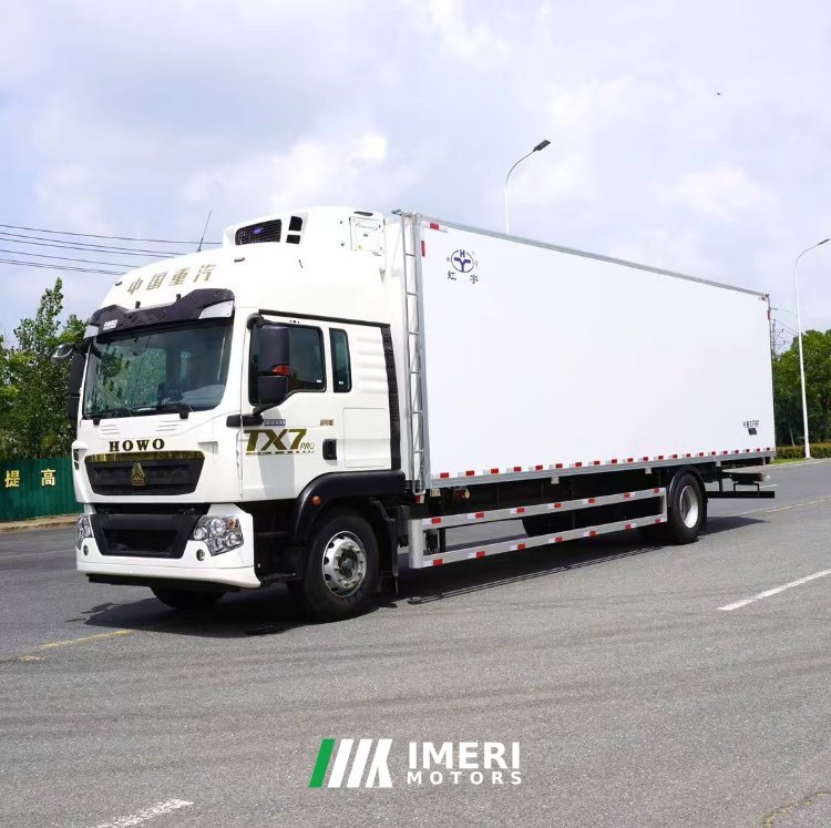 Sinotruk HOWO TX7 PRO 330 hp 4X2 9.45 m - грузовик из Китая