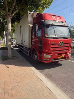 FAW Jiefang J6L 240 hp 4X2 6.8 m - фото 2