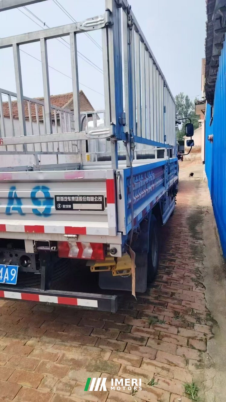 Shacman Delong K3000 160 hp 4X2 4.18 m - грузовик из Китая