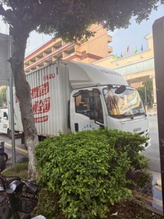 Jiangxi Isuzu EC 116 hp 4X2 4.2 m - фото 3