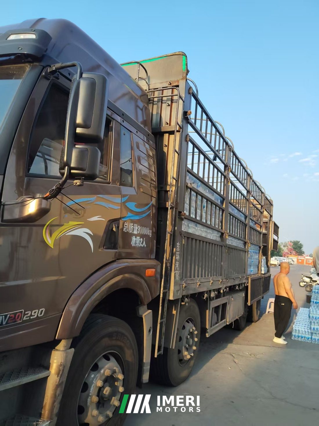 FAW Jiefang J6P 320 hp 6X2 8.7 m - грузовик из Китая