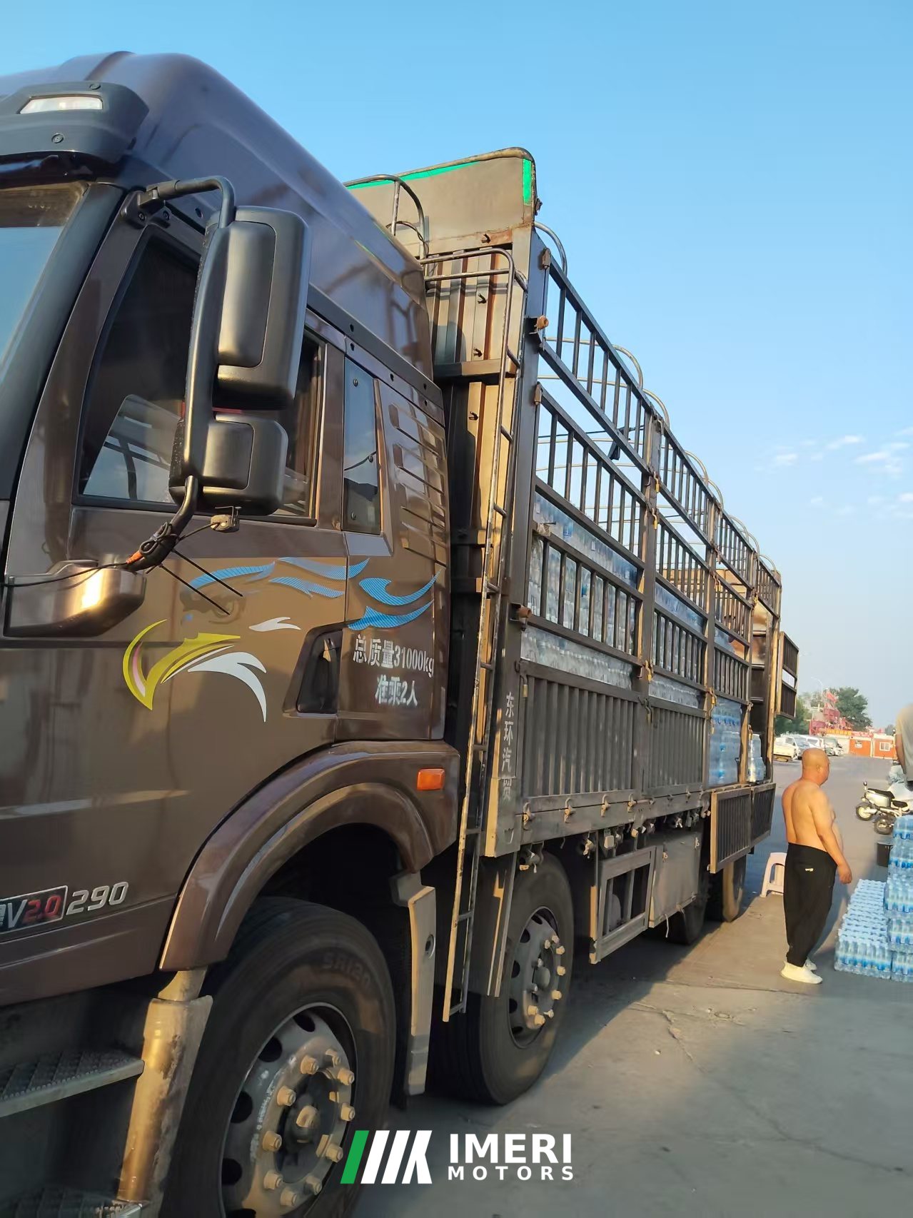 2023 FAW Jiefang J6P 320 hp 6X2 8.7 m