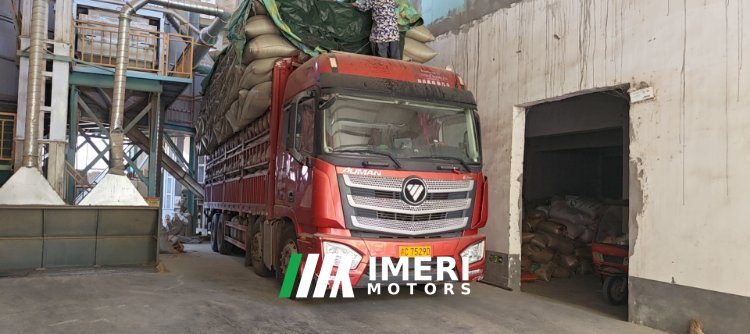 Foton Auman GTL Xingyi Edition 470 hp 8X4 9.56 m - грузовик из Китая