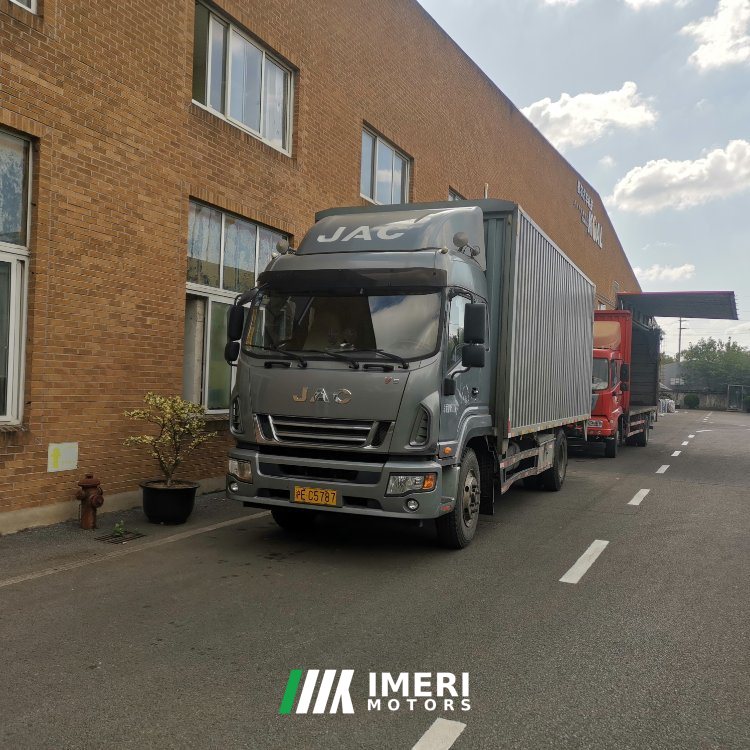JAC Junling V9 180 hp 4X2 6.8 m - грузовик из Китая